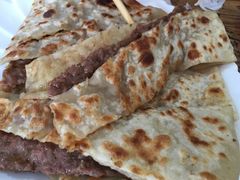 -溢心园香河肉饼总店