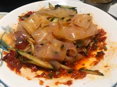 -贵府酸汤牛肉火锅·贵州老字号(飞山街店)