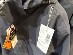 -唯品会(北京国瑞城店)