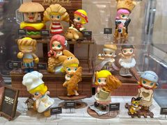 -泡泡玛特POPMART(蓝色港湾店)