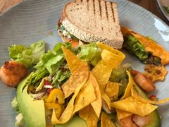 鲜虾牛油果沙拉-Moka Bros 摩卡站(西单大悦城店)