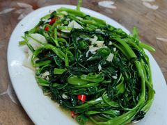 酸笋炒通菜-两广烧蚝(新兴街店)