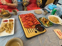 -肥肥虾庄·金牌油焖大虾(东湖欢乐谷店)