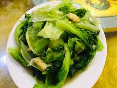 炒时蔬-华兴餐厅·招牌生鱼片(桃园路店)