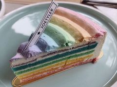 彩虹蛋糕-乔泰勒JOETYLER西餐厅(曲江店)