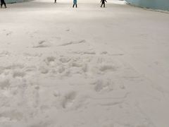-乔波室内滑雪场