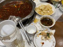 -乡土特色.冷锅鱼.牦牛肉汤锅