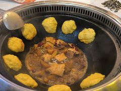 -哈尔滨烧烤·山河村铁锅炖(交大店)