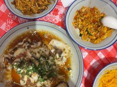 -荆九爷爆炒桥头三嫩(夫子庙店)