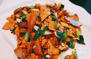 Youxian Tofu Stir-fried with Pork Slices