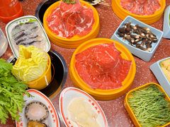 -四囍码头海鲜烧烤自助火锅(外滩南京东路悦荟广场店)