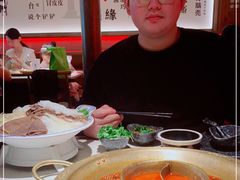 -哥老官重庆美蛙鱼头(虹口龙之梦店)