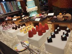 -昆明华邑酒店-鲜艳全日餐厅