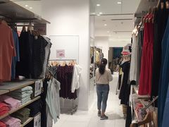 -优衣库(广州天河领展广场店)