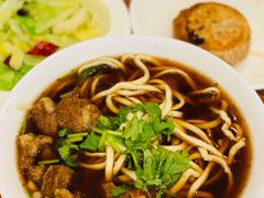 -清真吴记门钉肉饼·喜多利