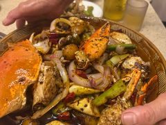 -休记光头香辣蟹干锅店(衣冠庙店)