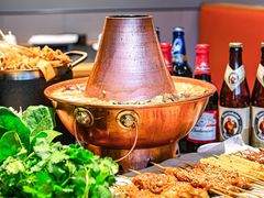 -卞二小串·鹤岗烧烤·坑烤(永定路店)