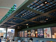 大堂-星巴克(江北机场店)