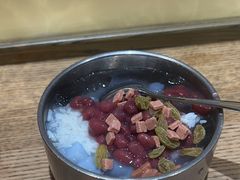 -成都你六姐·牛肉冒菜(信泰中心商场店)