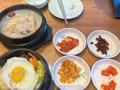 -长寿参鸡汤(朝韩风情街店)