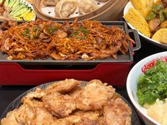 -红东阁东北菜烤肉酒馆(CROSS万象汇店)