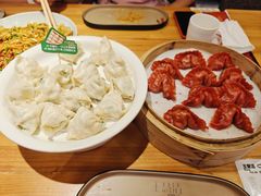 -王慧洁开口虾水饺·地道东北菜(银泰城店)