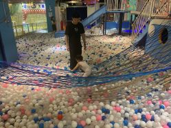 -塔塔王国·主题儿童游乐园(奥城商业广场店)