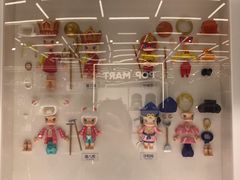 -泡泡玛特POPMART(侨福芳草地店)