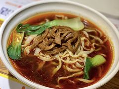 招牌削面-平娃三宝烧烤·面食(南小街店)