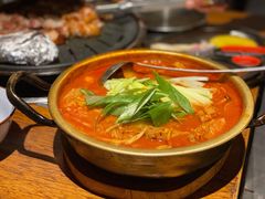 泡菜火锅-济州爱肉堂(总店)