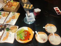 -海航大厦万豪酒店彩海轩中餐厅(霄云路店)
