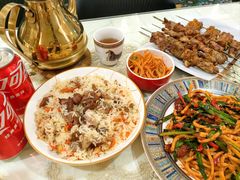 -欧提汗·新疆餐厅·清真(银都路店)