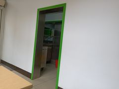 -老乡鸡(滨湖假日店)