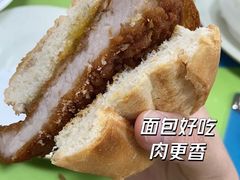 猪扒包-胜利茶餐室