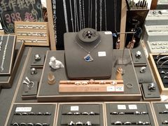 -十八字金银饰·拼豆·开蚌手工体验团建(君太百货店)