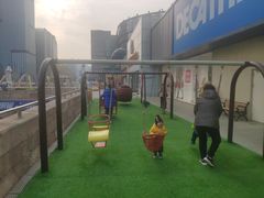 -迪卡侬(苗岭路店)