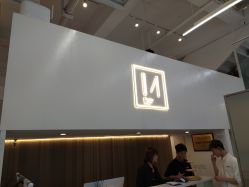 -I+造型烫发染发