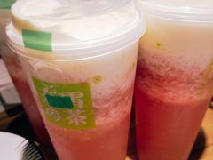 霸气草莓-奈雪的茶(石家庄万象城店)