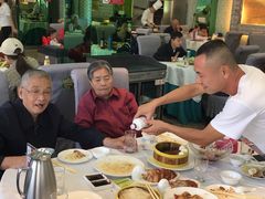 大堂-玉林烤鸭店(定福庄店)