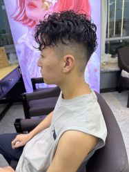 -藤野造型烫发染发