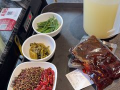 -老船舫·现做活鲜鱼馆(东郊记忆店)