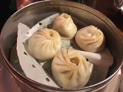 鲜虾小笼包-绿茶餐厅(华联万柳店)