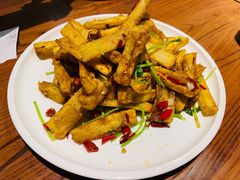 手撕香酥茄子-天山集市(和家乐广场店)