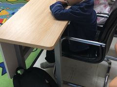 -月星环球港赢在起点早教中心·亲子托班早教体验课儿童兴趣班逻辑思维专注力幼小衔接(普陀中心)