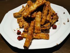 -梧桐树下(云锦世家店)