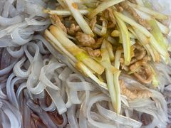 肉丝粉皮带底-邢家锅贴老店·非遗·开封菜(金明广场店)