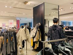 -ZARA(恒隆广场店)