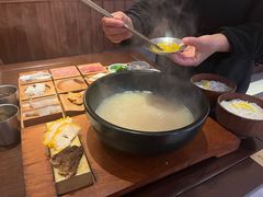 -银米·云南传统过桥米线(双廊黑金冠店)