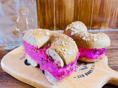 -Catch Bagel(芳草地店)