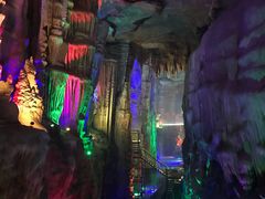 -泰安地下龙宫景区